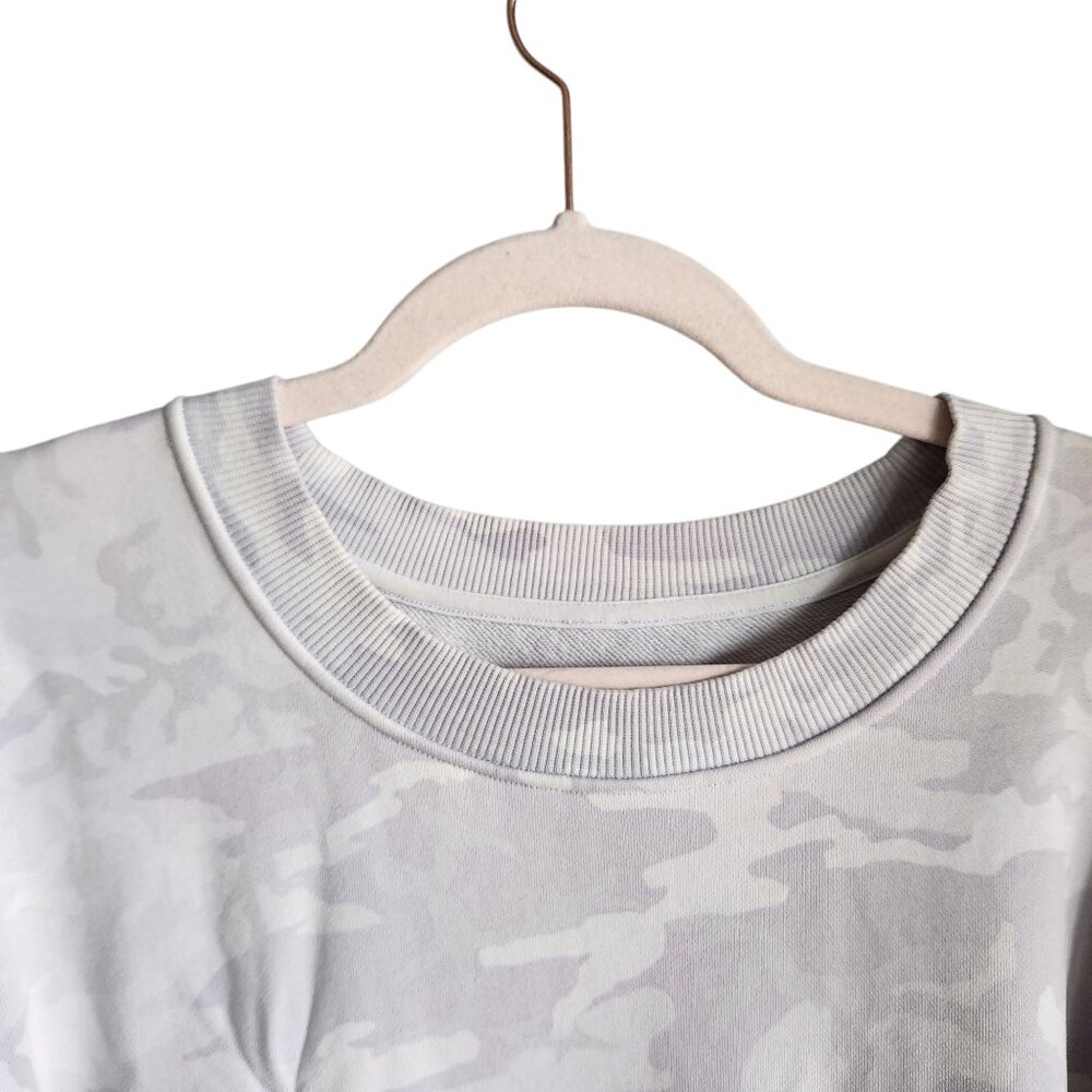 Lululemon Sweatshirt 10 Gray Lilac Camo Perfectly Oversized Crew Pullover - Picture 4 of 11